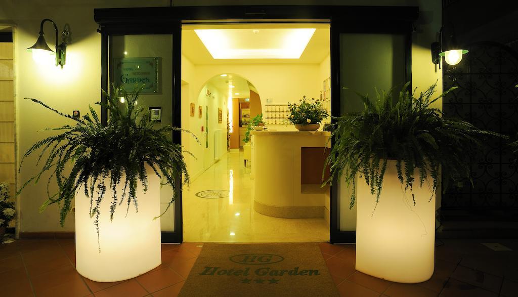 Hotel Garden Laigueglia Eksteriør billede